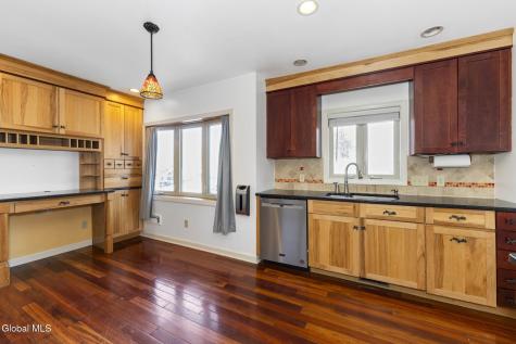 2318 Plum Street Niskayuna NY 12309