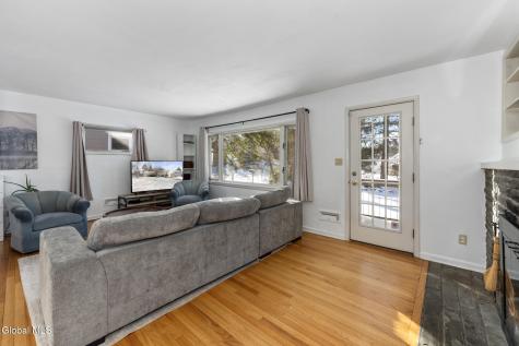 2318 Plum Street Niskayuna NY 12309