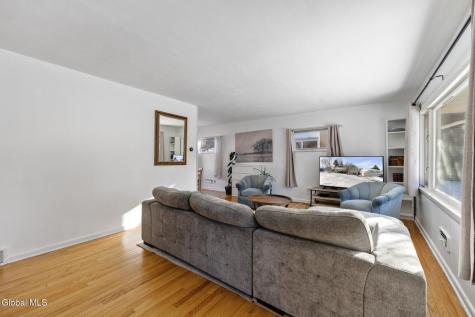 2318 Plum Street Niskayuna NY 12309
