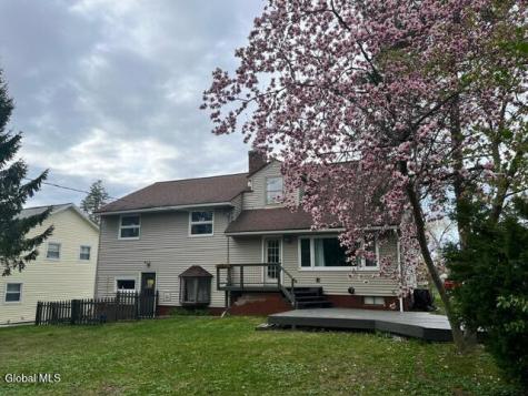 2318 Plum Street Niskayuna NY 12309