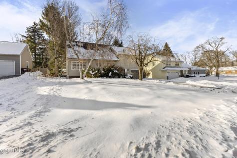 2318 Plum Street Niskayuna NY 12309