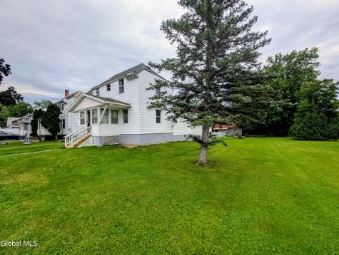 32-34 Champlain Avenue Whitehall NY 12887