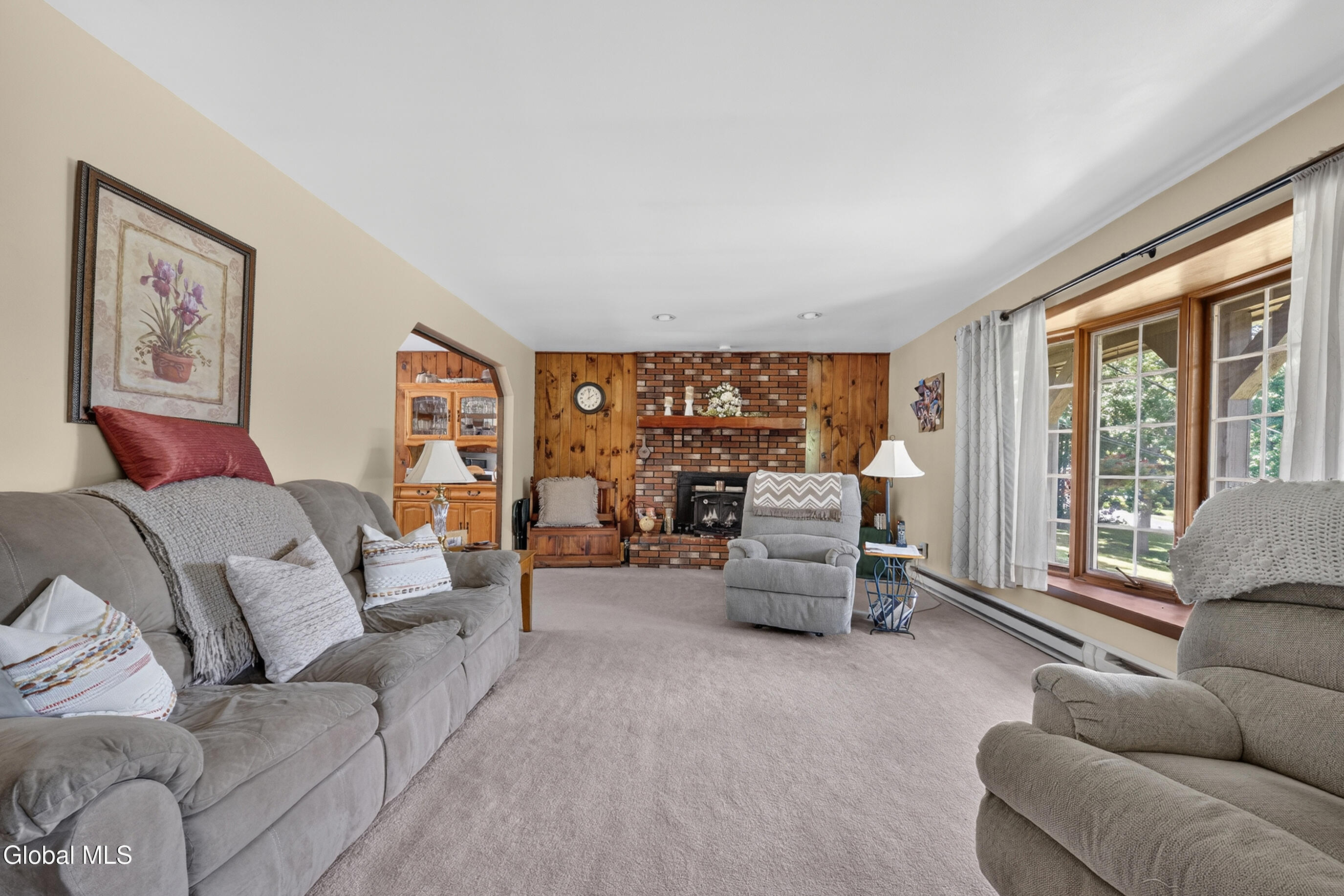 337 Quackenbush Road Schenectady NY 12306