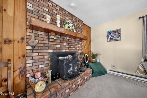 337 Quackenbush Road Schenectady NY 12306