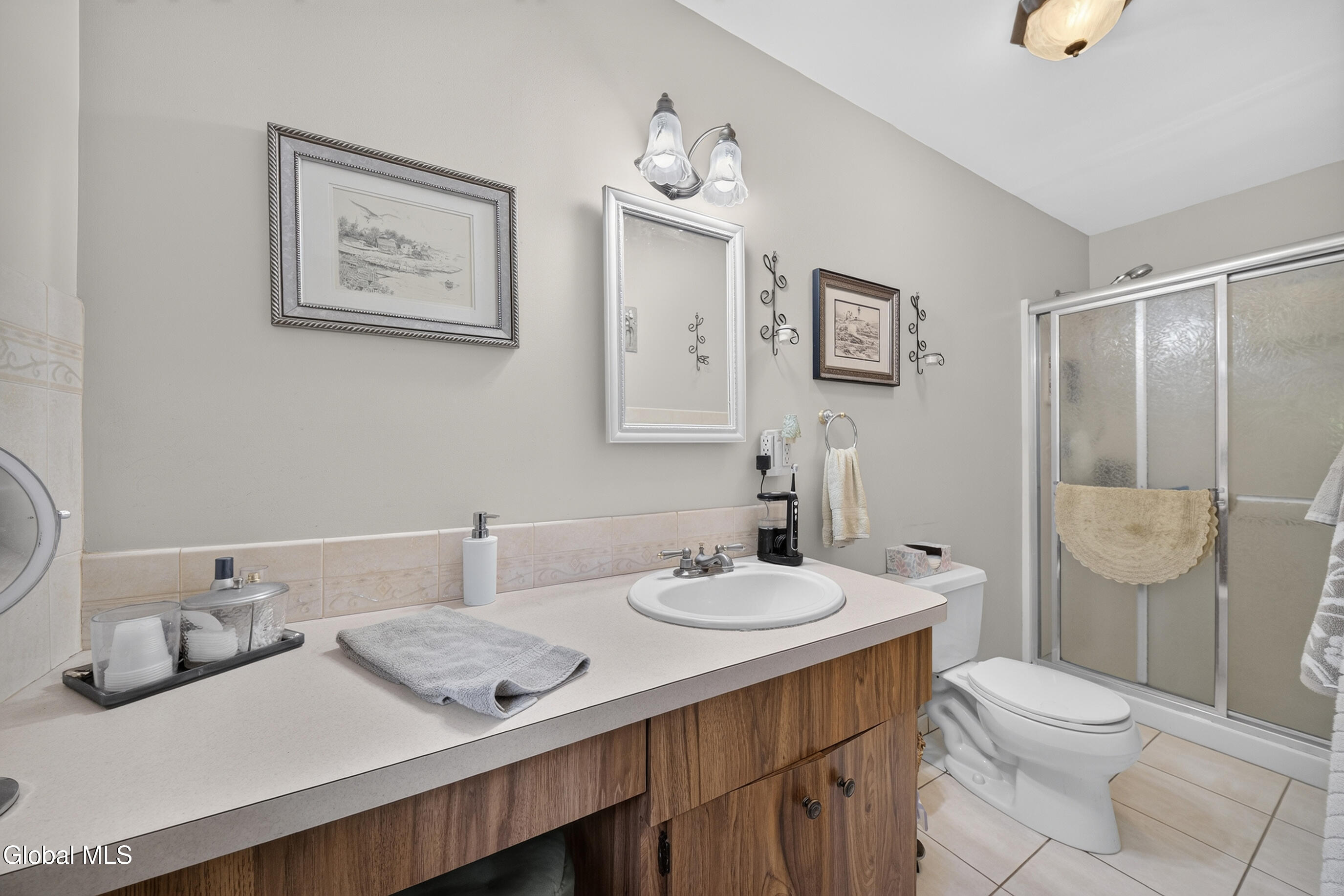 337 Quackenbush Road Schenectady NY 12306