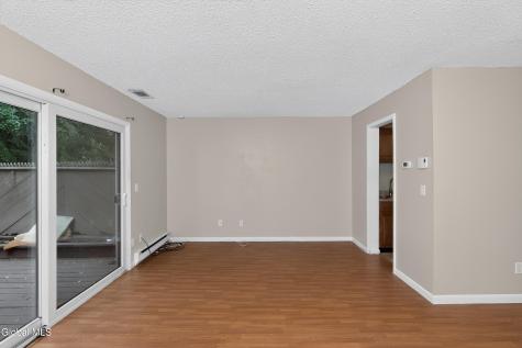 84 Crestwood Terrace Albany NY 12203