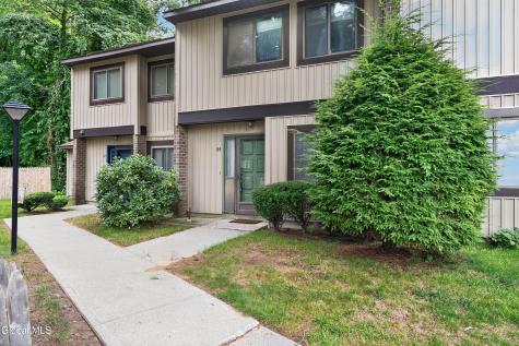 84 Crestwood Terrace Albany NY 12203