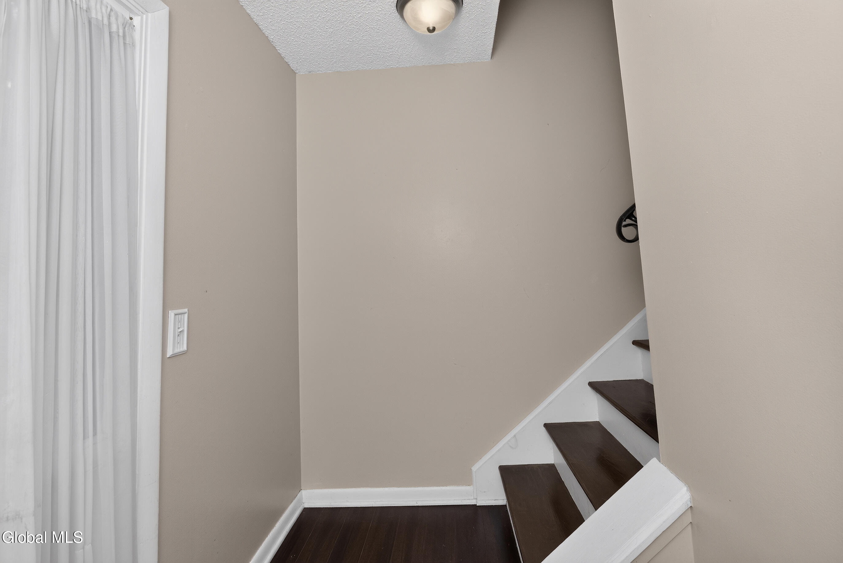 84 Crestwood Terrace Albany NY 12203