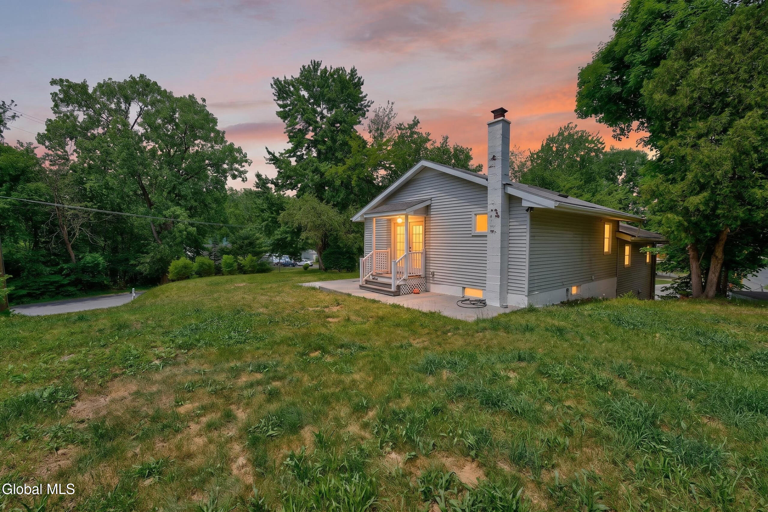 78 Tollgate Road Averill Park NY 12018