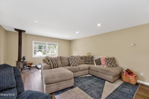 78 Tollgate Road Averill Park NY 12018