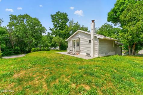 78 Tollgate Road Averill Park NY 12018