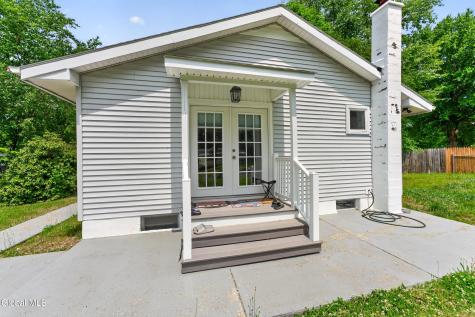 78 Tollgate Road Averill Park NY 12018