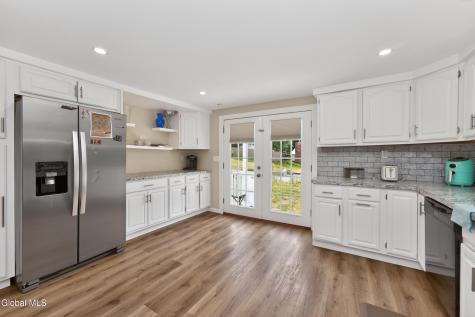 78 Tollgate Road Averill Park NY 12018