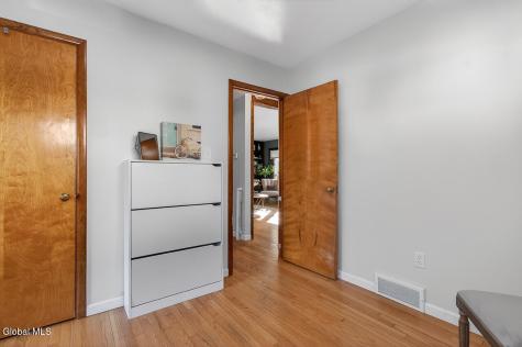 28 Smith Avenue Colonie NY 12205