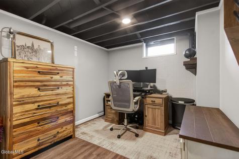 28 Smith Avenue Colonie NY 12205
