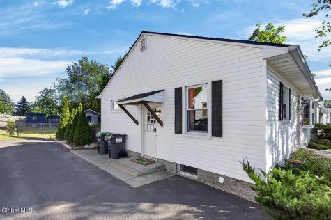 28 Smith Avenue Colonie NY 12205