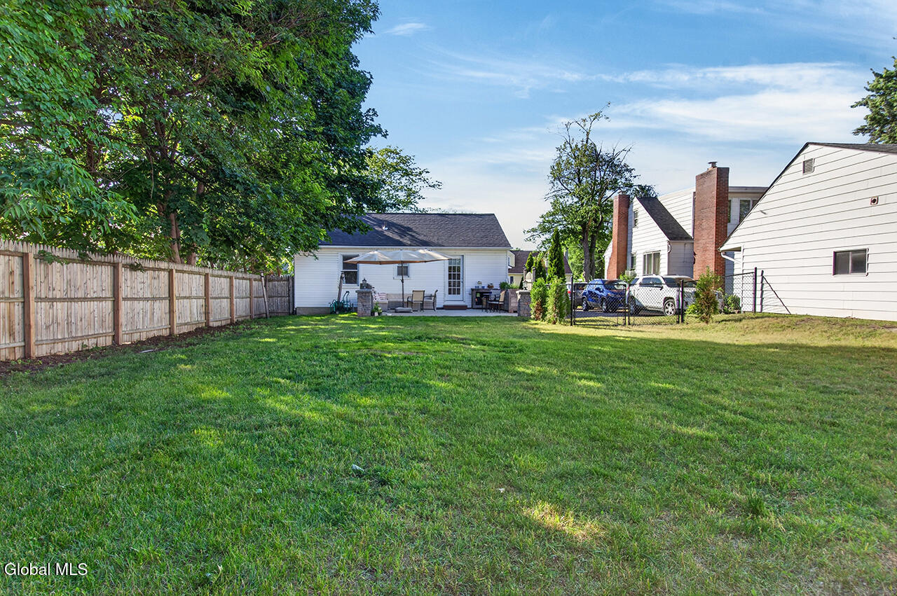 28 Smith Avenue Colonie NY 12205