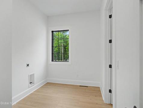 44 Ruggles Road Saratoga Springs NY 12866