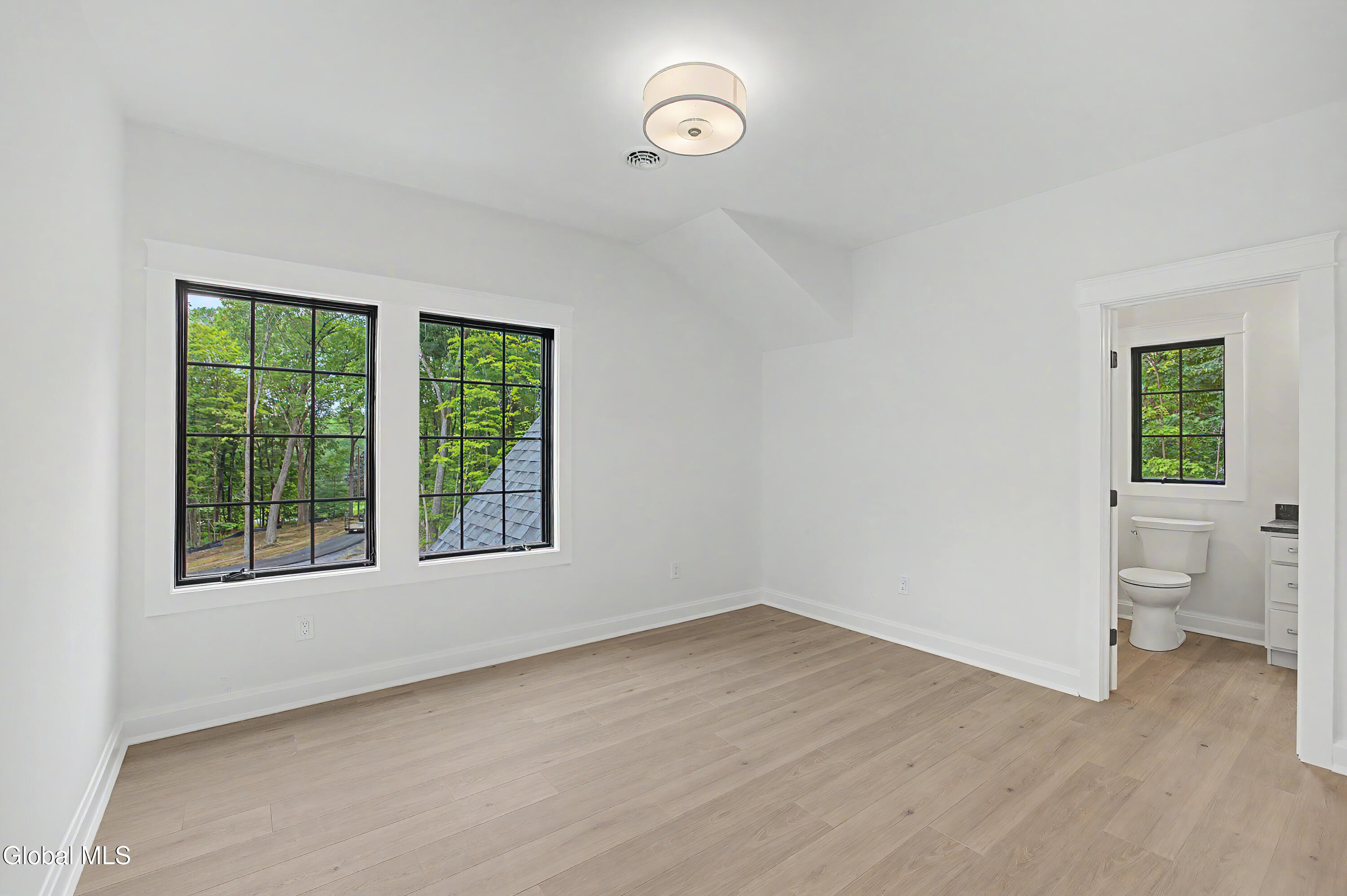 44 Ruggles Road Saratoga Springs NY 12866
