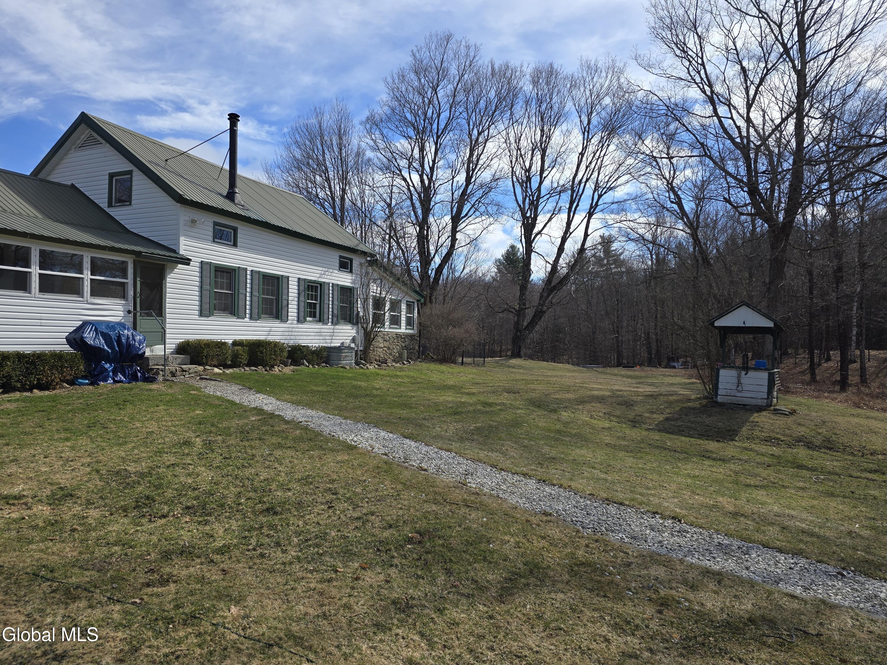 344 Dyken Pond Road Petersburgh NY 12138