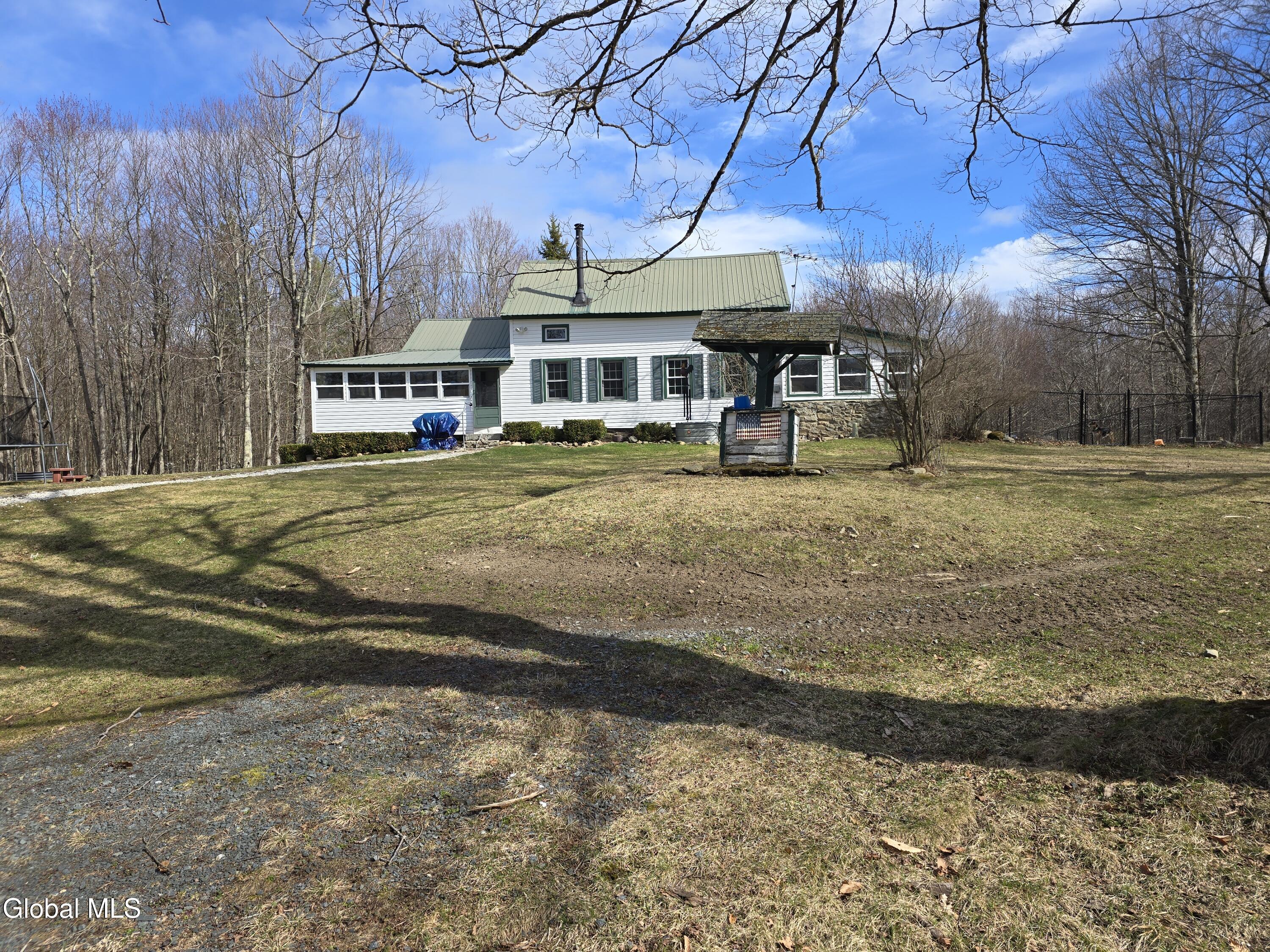 344 Dyken Pond Road Petersburgh NY 12138