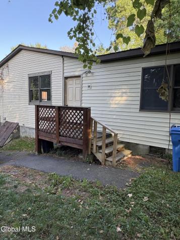 8 Caldwell Street Albany NY 12208