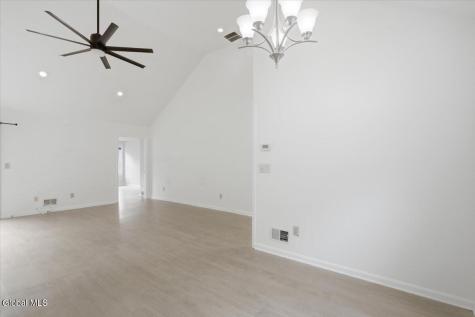 24 Loudonwood East Loudonville NY 12211