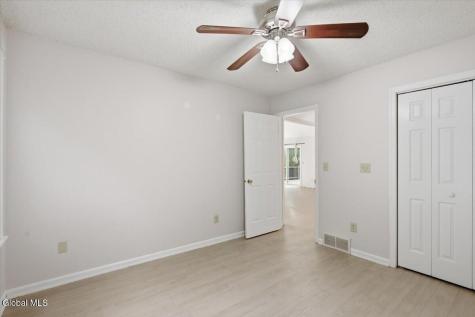 24 Loudonwood East Loudonville NY 12211