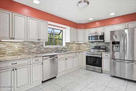 24 Loudonwood East Loudonville NY 12211