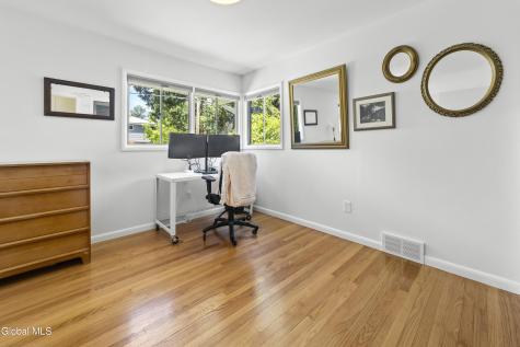 180 Ormond Street Albany NY 12208