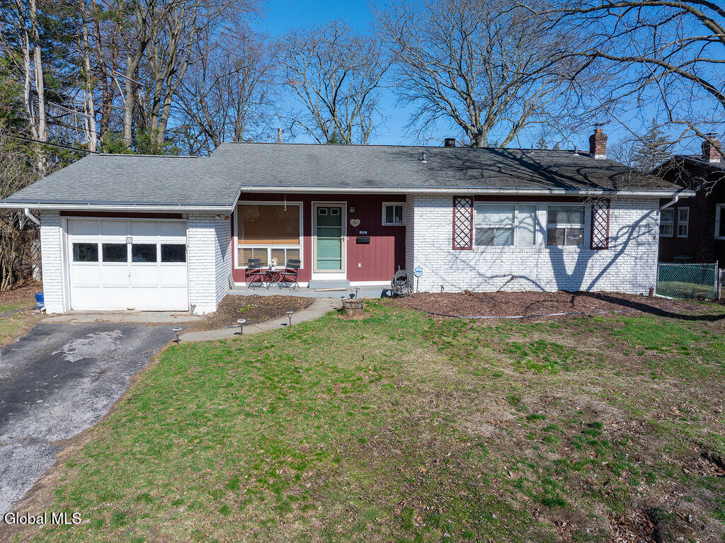 52 Hawthorne Avenue Albany NY 12203