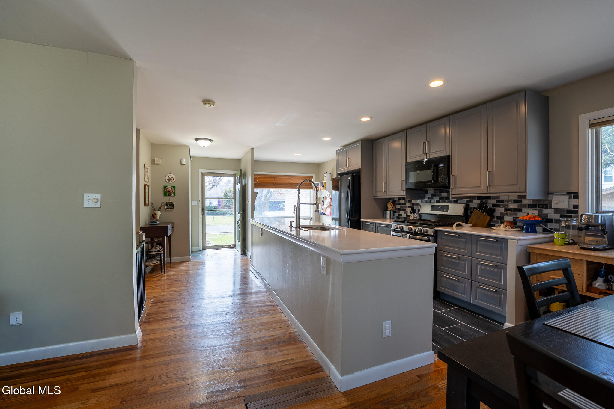 52 Hawthorne Avenue Albany NY 12203