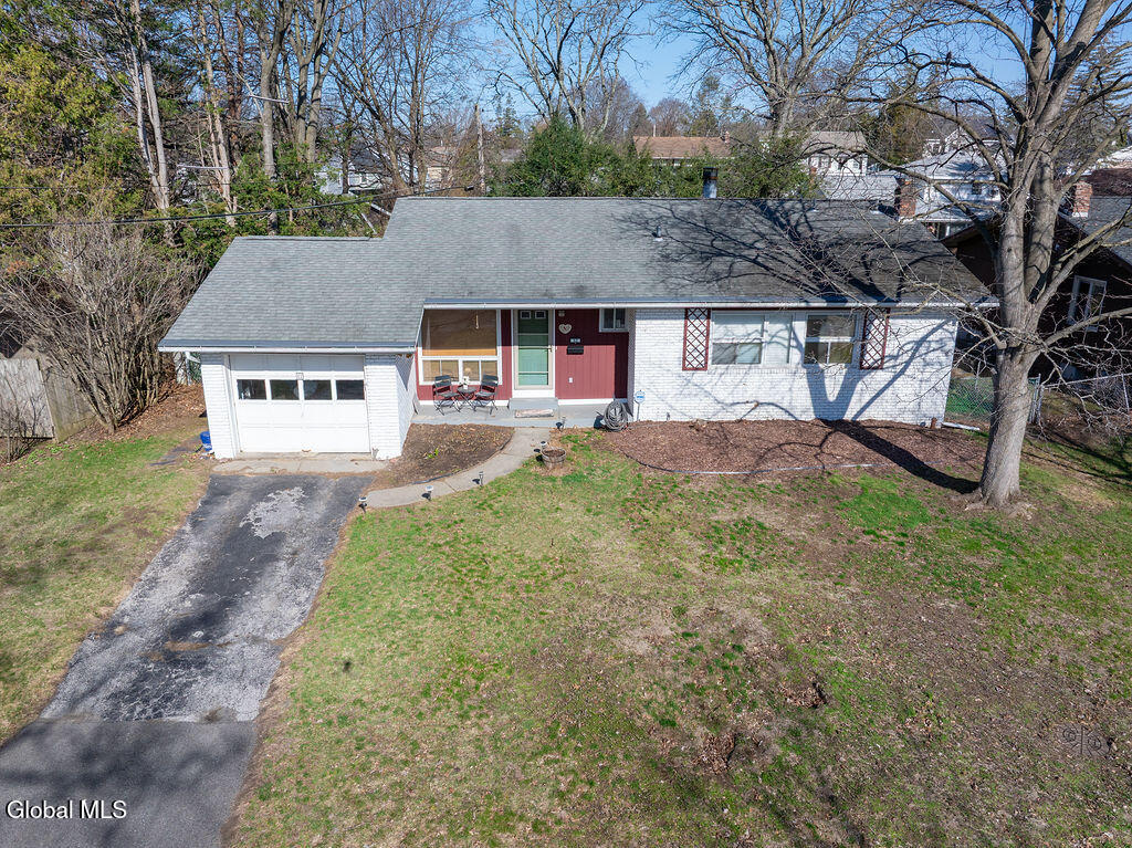 52 Hawthorne Avenue Albany NY 12203