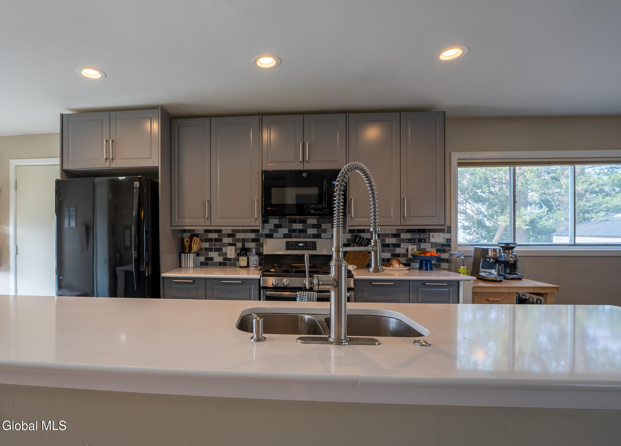 52 Hawthorne Avenue Albany NY 12203