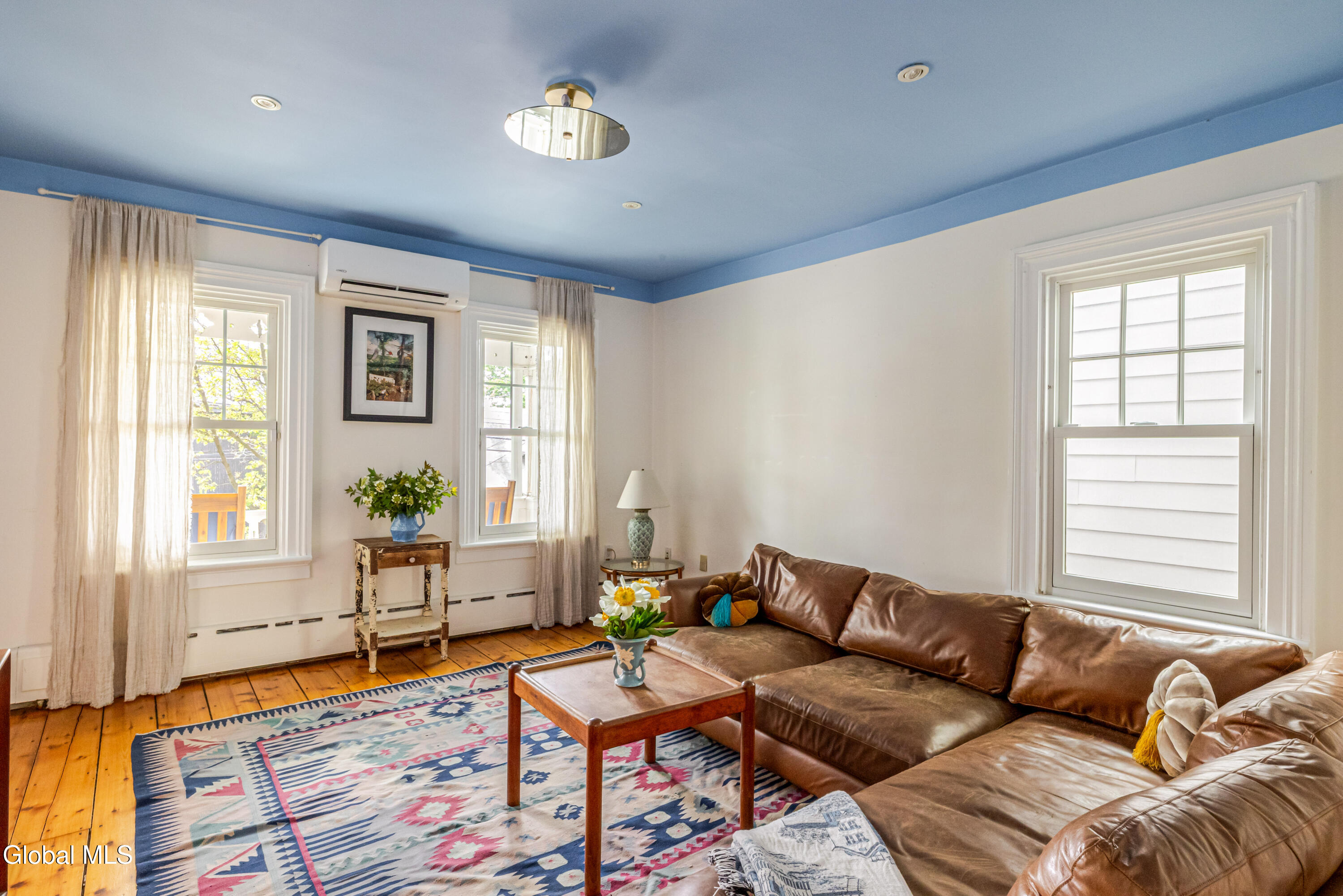 16 Worth Avenue Hudson NY 12534