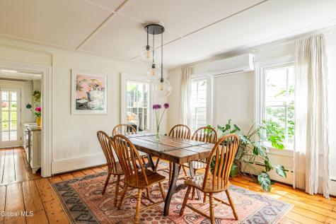 16 Worth Avenue Hudson NY 12534