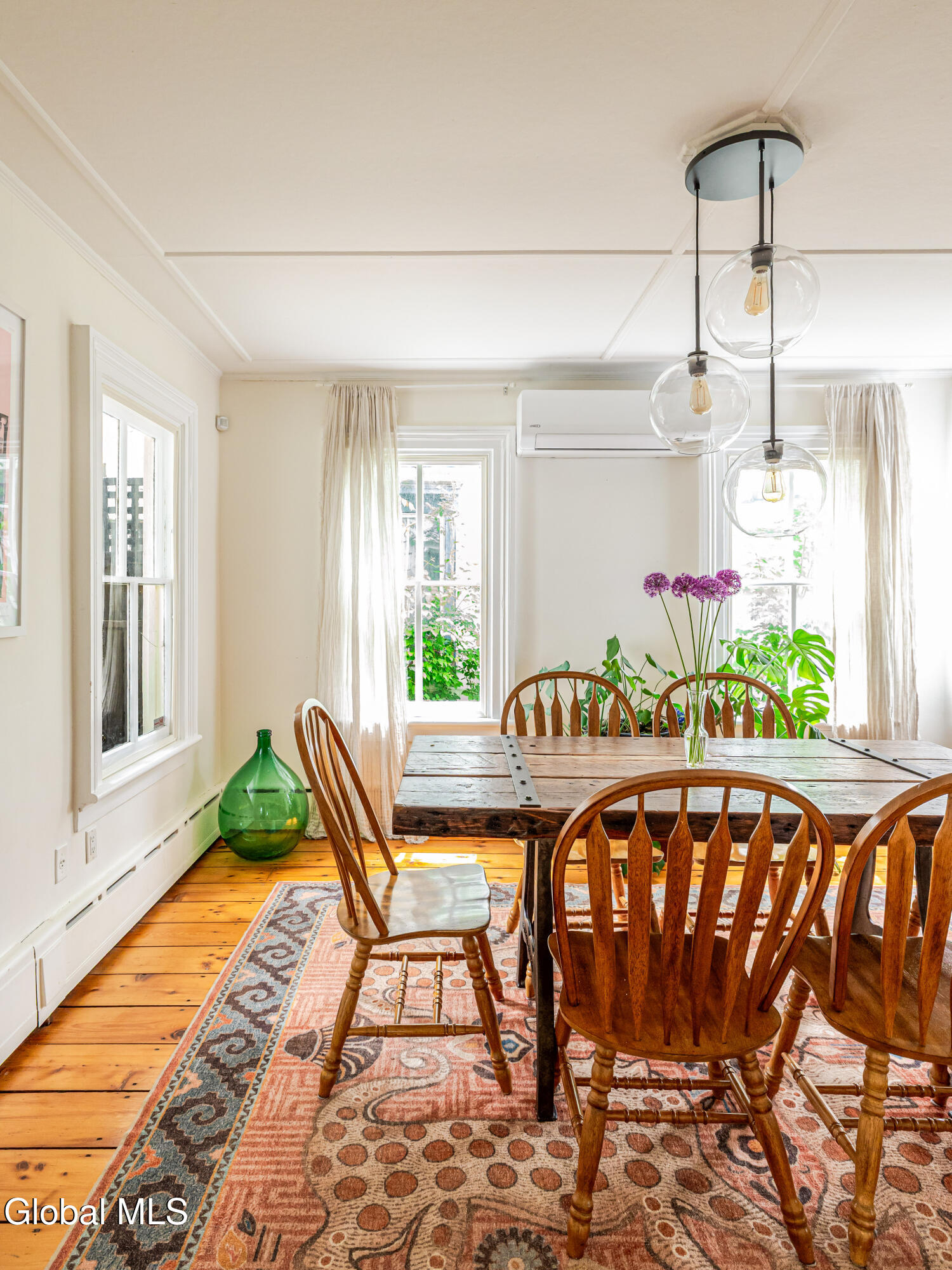 16 Worth Avenue Hudson NY 12534