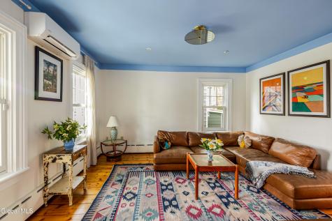 16 Worth Avenue Hudson NY 12534