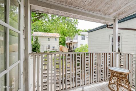 16 Worth Avenue Hudson NY 12534