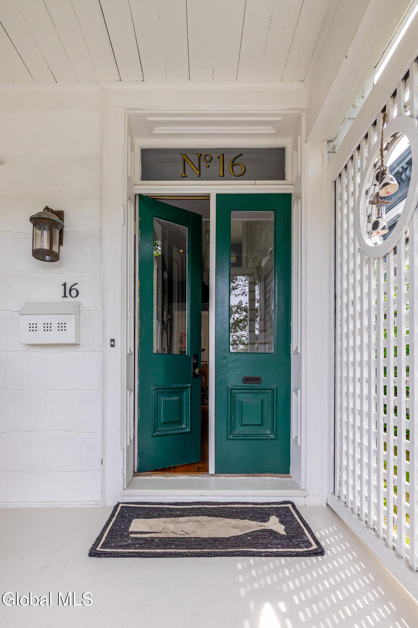 16 Worth Avenue Hudson NY 12534