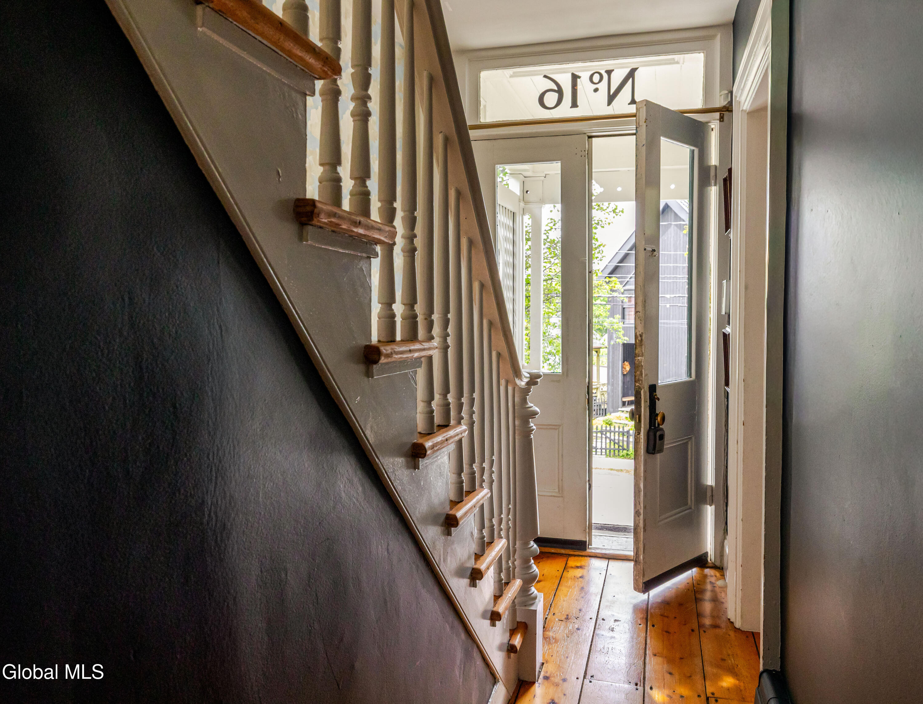 16 Worth Avenue Hudson NY 12534