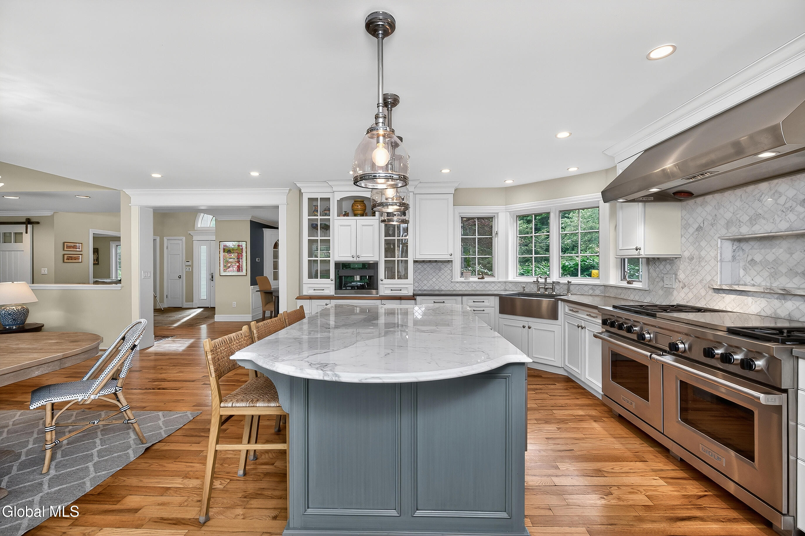 36A Hills Road Loudonville NY 12211