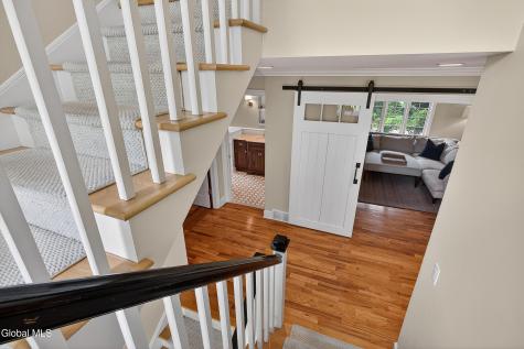 36A Hills Road Loudonville NY 12211
