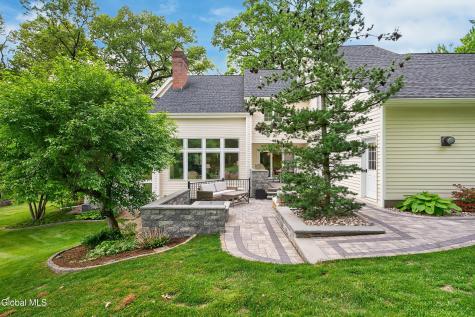 36A Hills Road Loudonville NY 12211