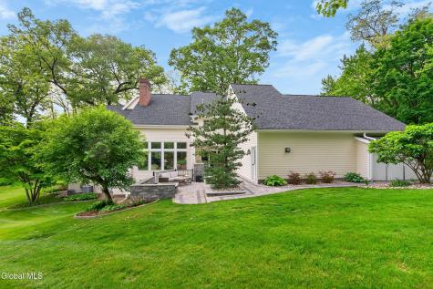 36A Hills Road Loudonville NY 12211
