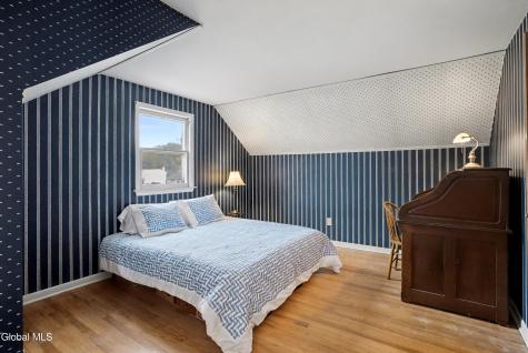 28 Red Fox Drive Colonie NY 12205