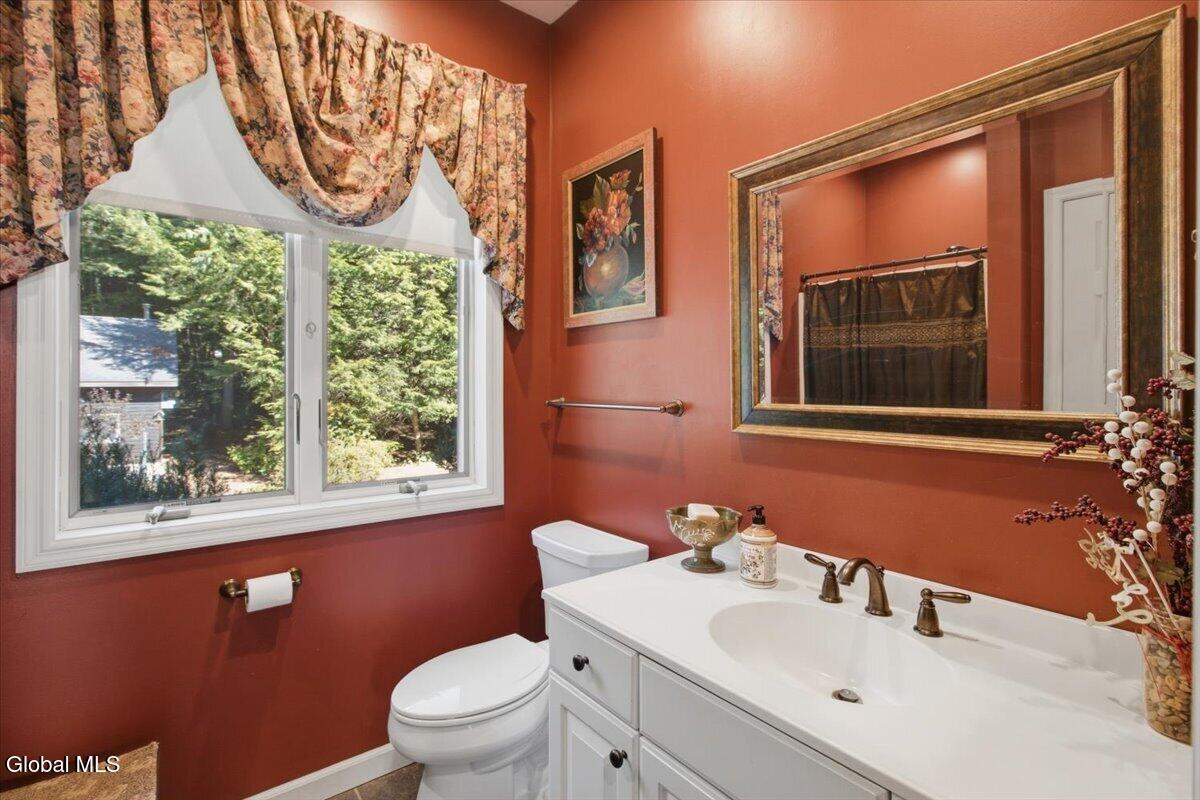 29 Carefree Lane Lake George NY 12845