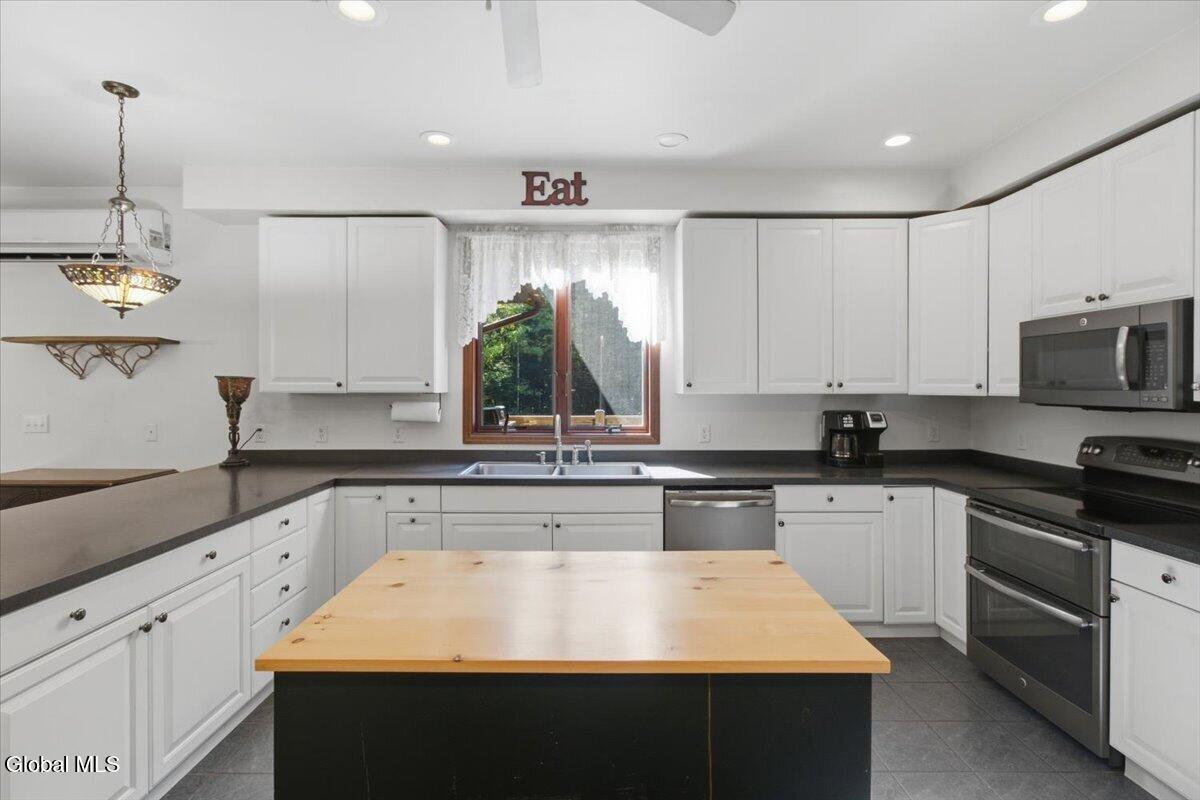 29 Carefree Lane Lake George NY 12845