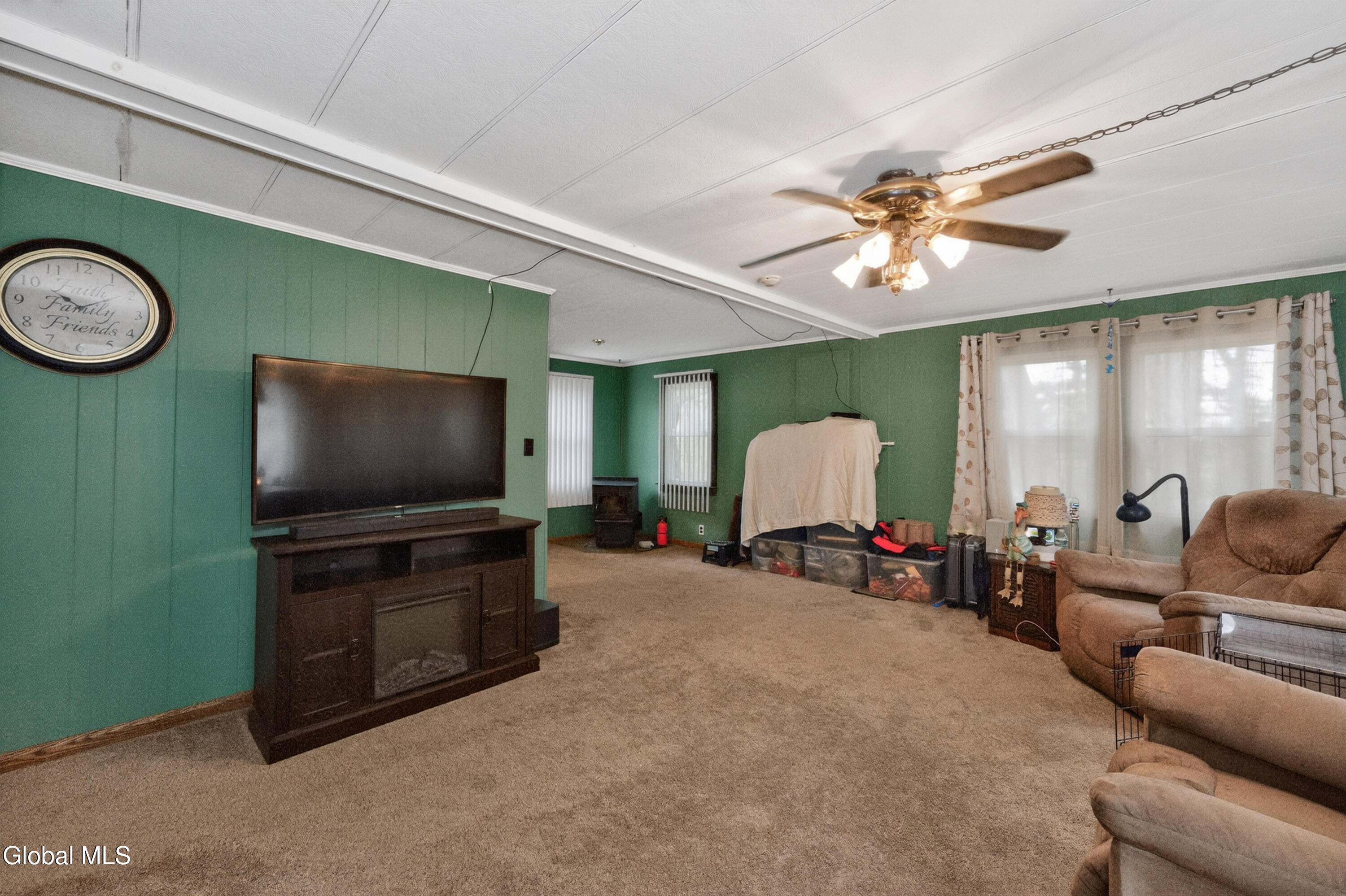 733 Pine Woods Road Melrose NY 12121