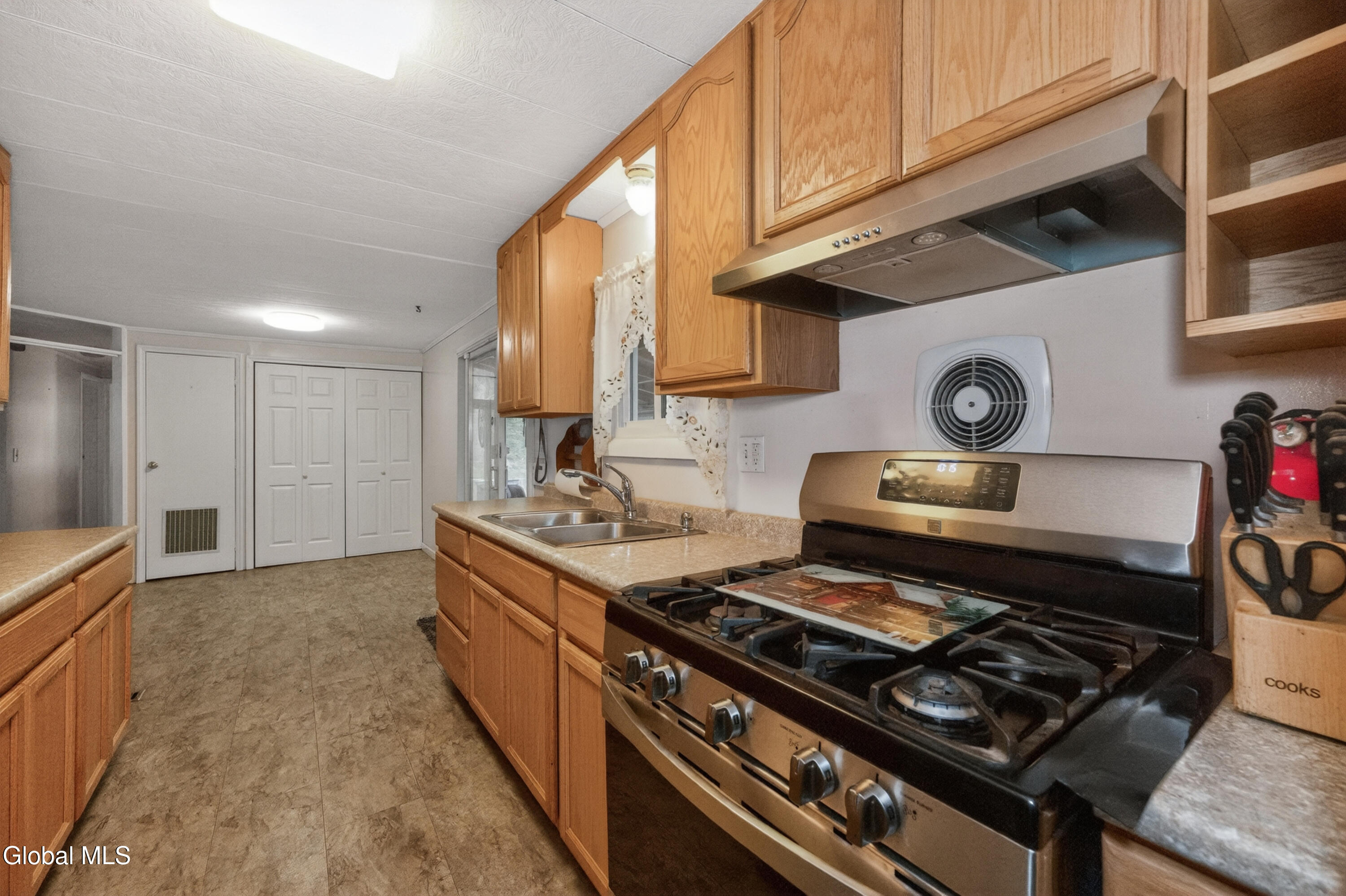 733 Pine Woods Road Melrose NY 12121